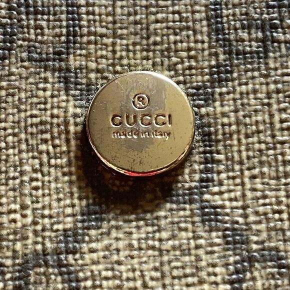 GUCCI NEO VINTAGE SUPREME ZIP AROUND WALLET 8" x 4" - Picture 4 of 10